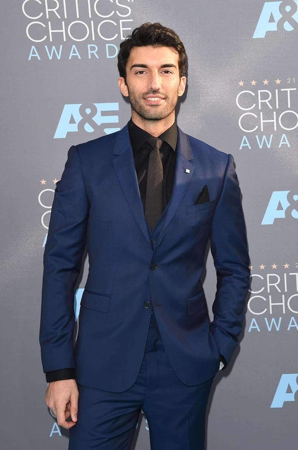 Justin Baldoni – portrait